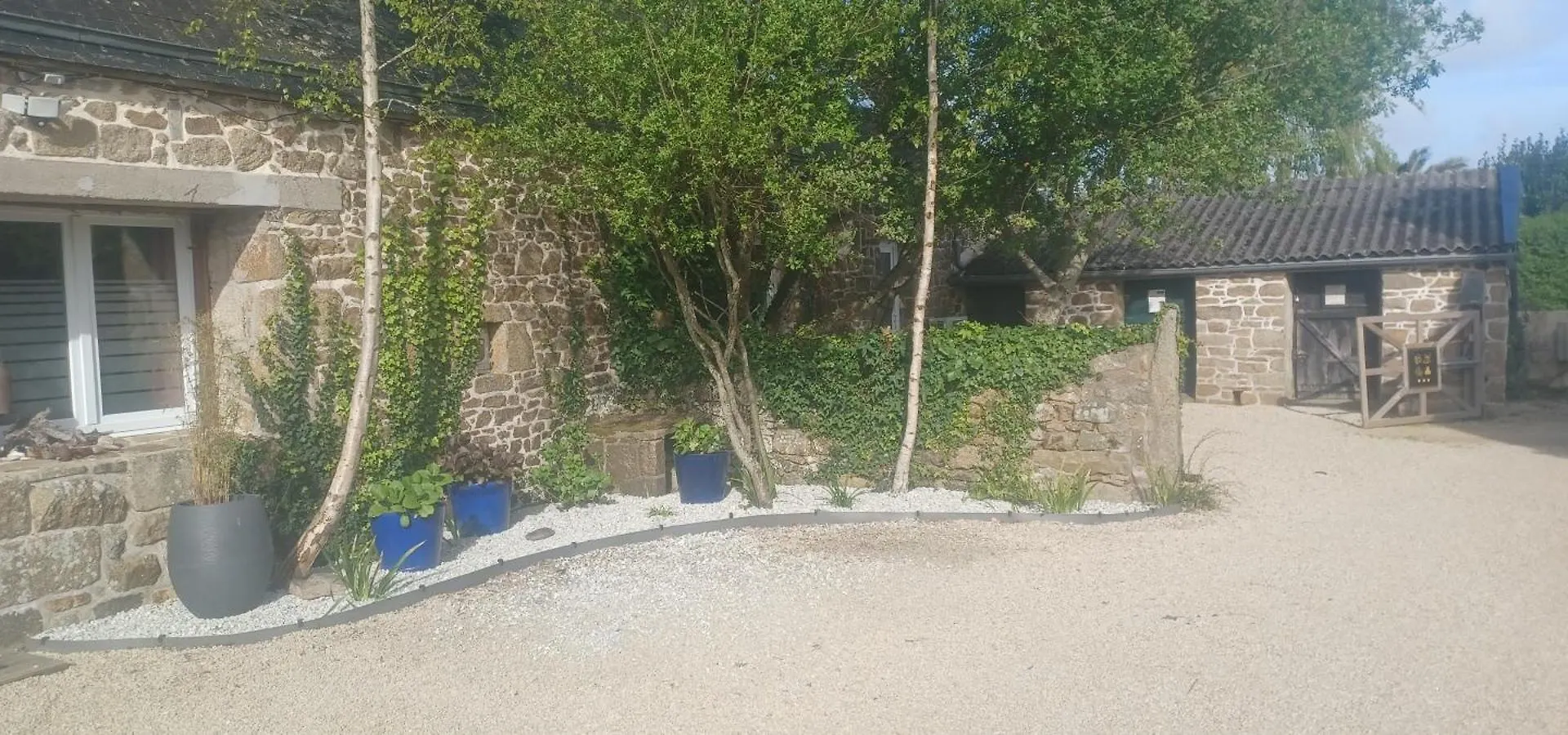 Gite Merlin Spa Privatif Et Sauna Trelevern 0*,  France
